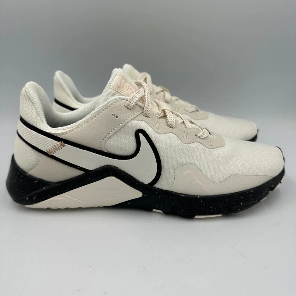 Nike Legend Essential 2 PRM CZ3668-100 Women 6.5 Sail Black Training‎ Shoes NWOB
